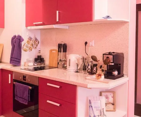 Apartment Nicole Warna